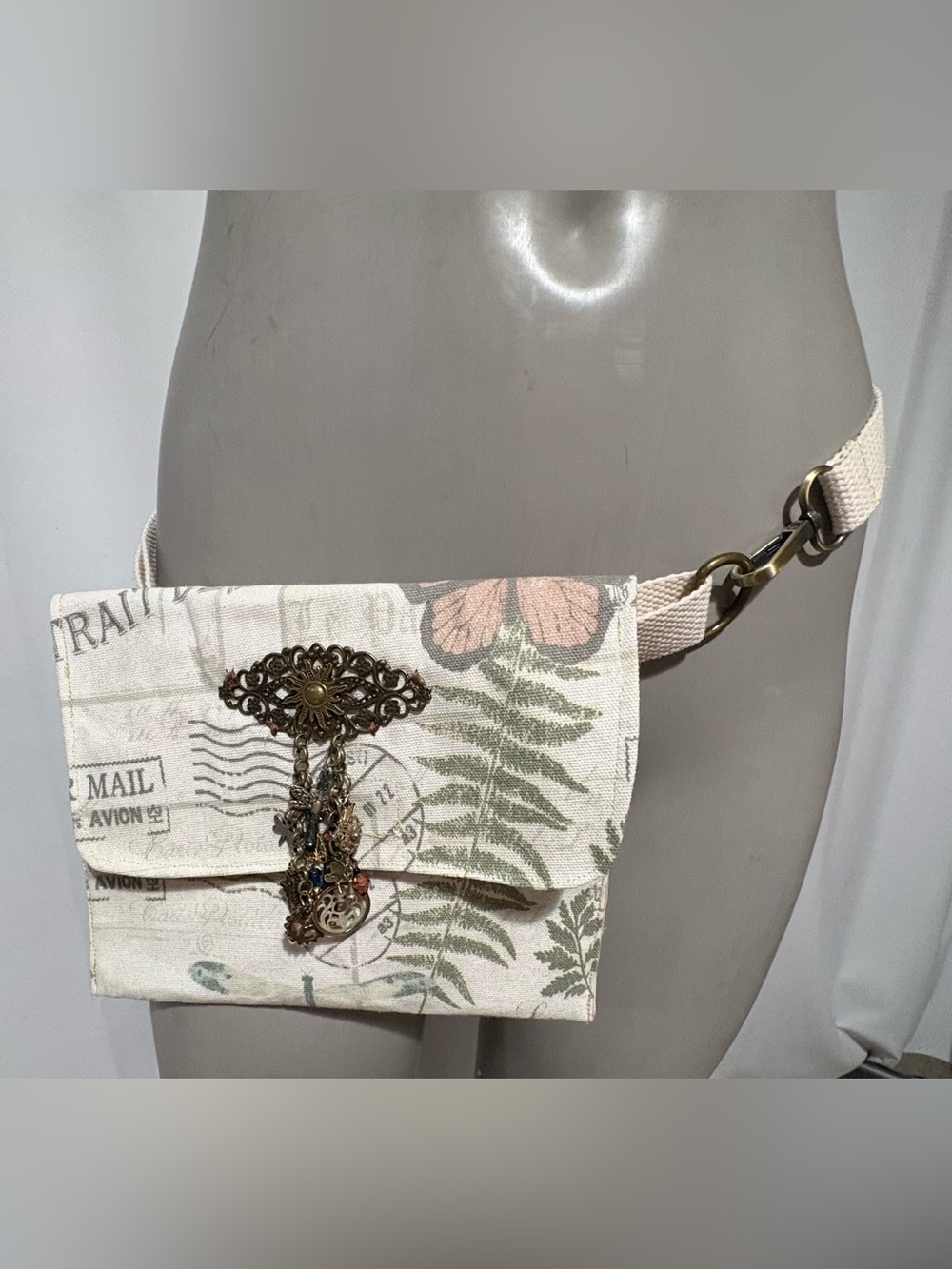 Upcycled Shabby Waist Pocket Shopping  Dog Walking Cell Phone  Key Card Holder